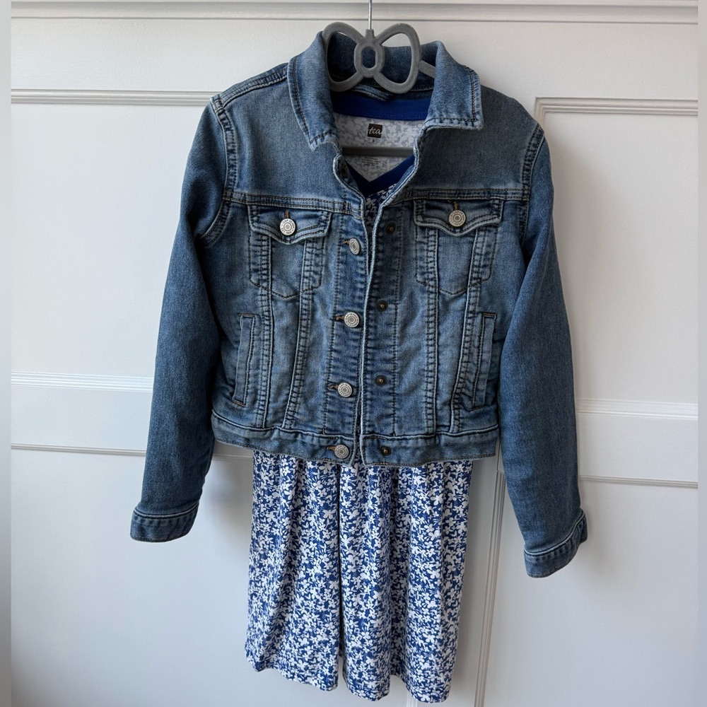 Girls size 8 outfit Tea Collection dress and Gap denim jacket